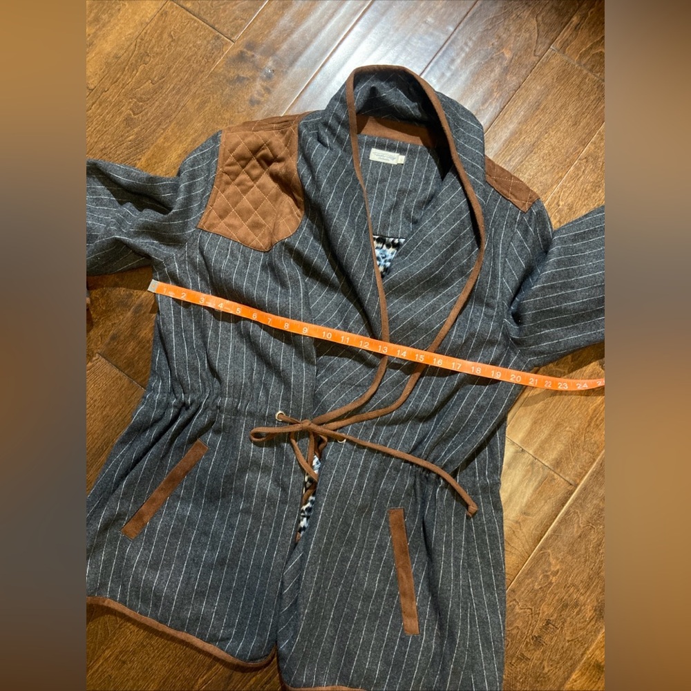 Tasha Polizzi Riding Pinstripe Gray Blazer Jacket Women’s Sz L - Picture 5 of 8